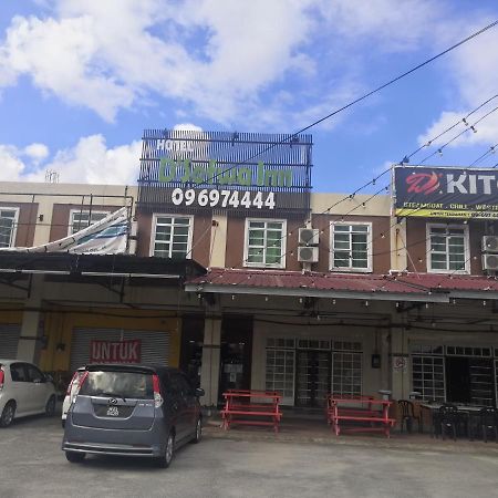 Oyo 90473 Opah Inn Hotel Kampong Ayer Terjun Kültér fotó